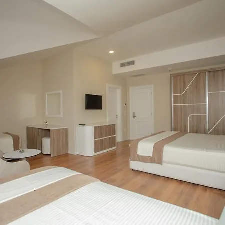 Kompleksi Exalco-al מלון Barbullush