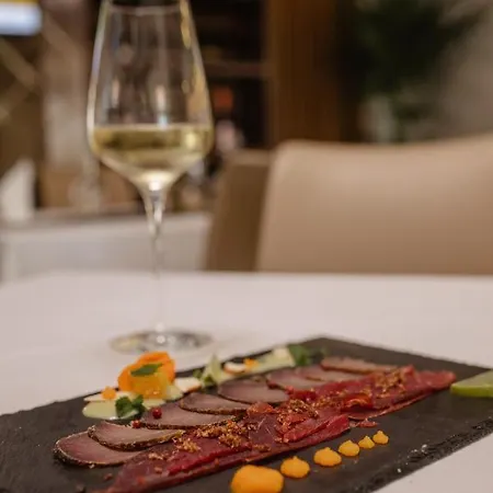 Kompleksi Exalco-al מלון Barbullush