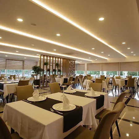 Kompleksi Exalco-al 4* Barbullush