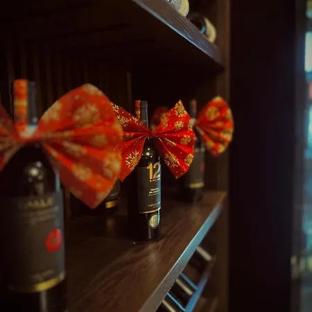 מלון Kompleksi Exalco-al 4*