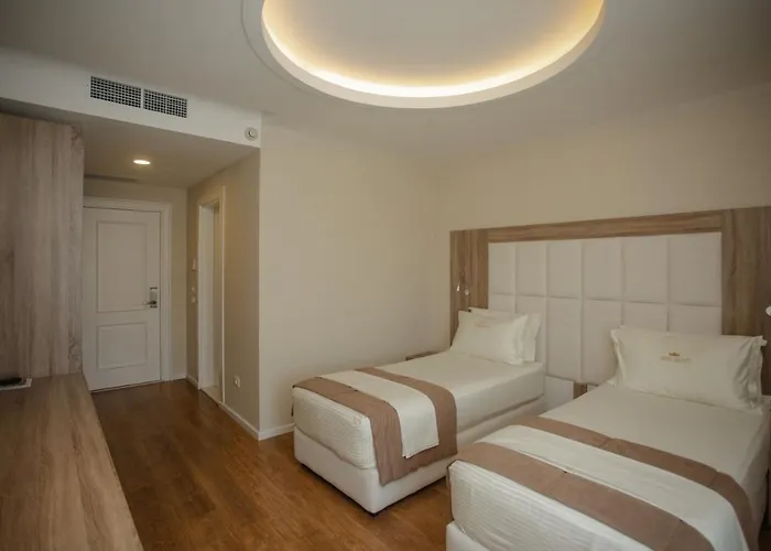 Kompleksi Exalco-al Hotel Barbullush