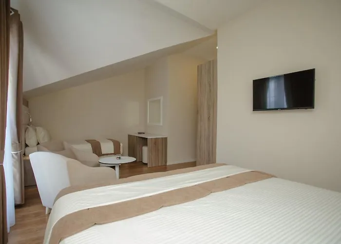 Kompleksi Exalco-al Hotel