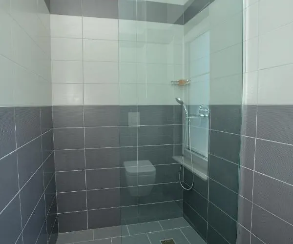 Kompleksi Exalco-al Hotel Barbullush